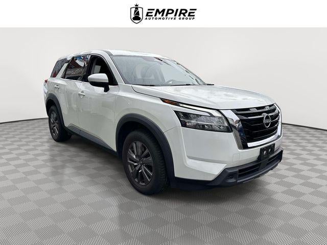 2022 Nissan Pathfinder S 4WD