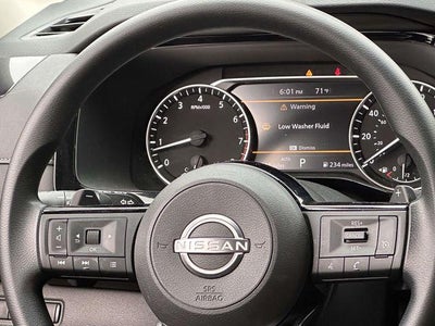 2022 Nissan Pathfinder S 4WD