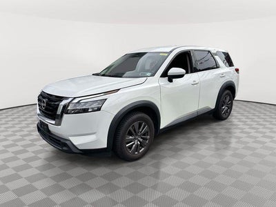 2022 Nissan Pathfinder S 4WD