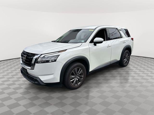 2022 Nissan Pathfinder S 4WD
