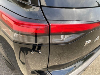 2024 Nissan Pathfinder S 4WD