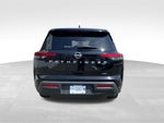 2024 Nissan Pathfinder S 4WD