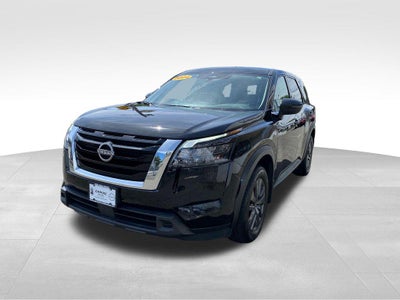 2024 Nissan Pathfinder S 4WD