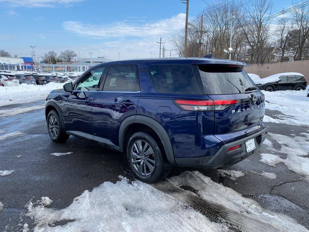 2022 Nissan Pathfinder S 4WD