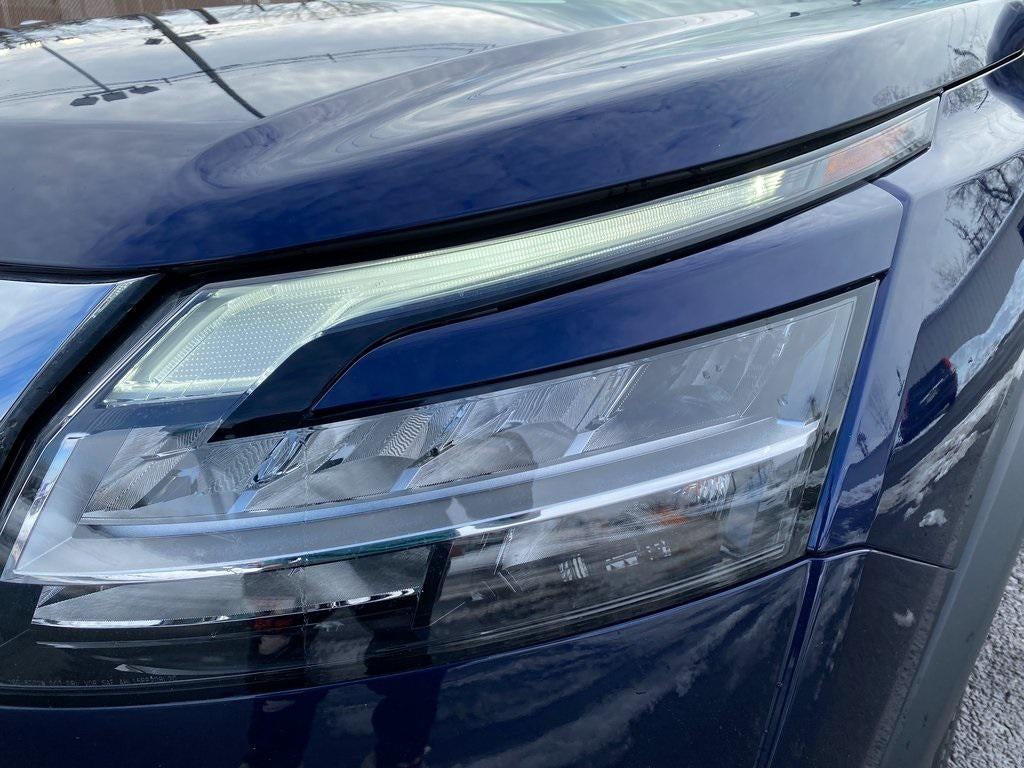 2022 Nissan Pathfinder S 4WD