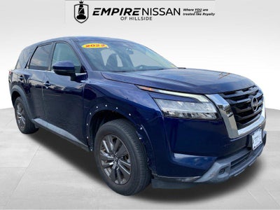 2022 Nissan Pathfinder S 4WD