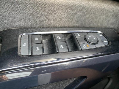 2022 Nissan Pathfinder S 4WD