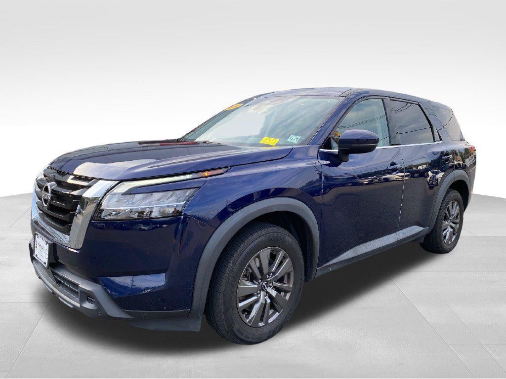 2022 Nissan Pathfinder S 4WD
