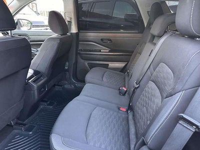 2023 Nissan Pathfinder S 4WD