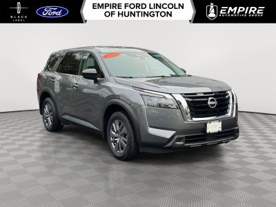 2024 Nissan Pathfinder S 4WD