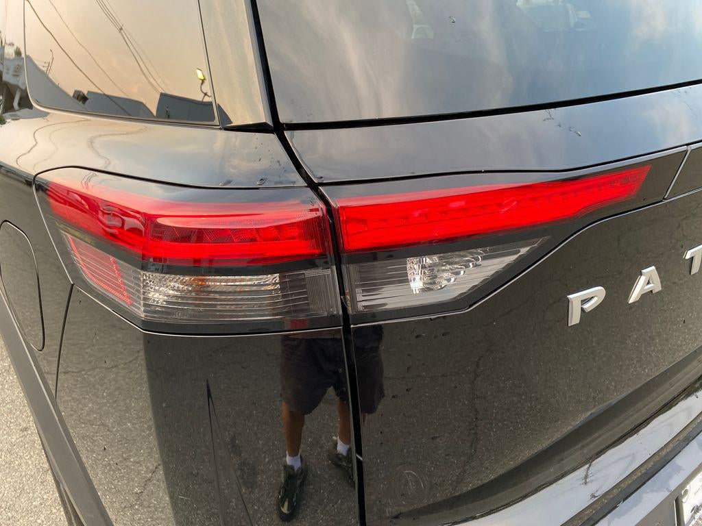 2024 Nissan Pathfinder SV FWD