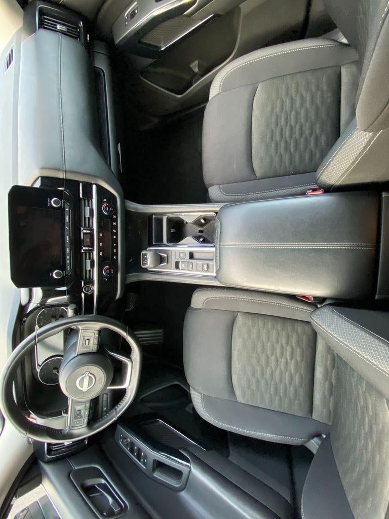 2024 Nissan Pathfinder SV FWD