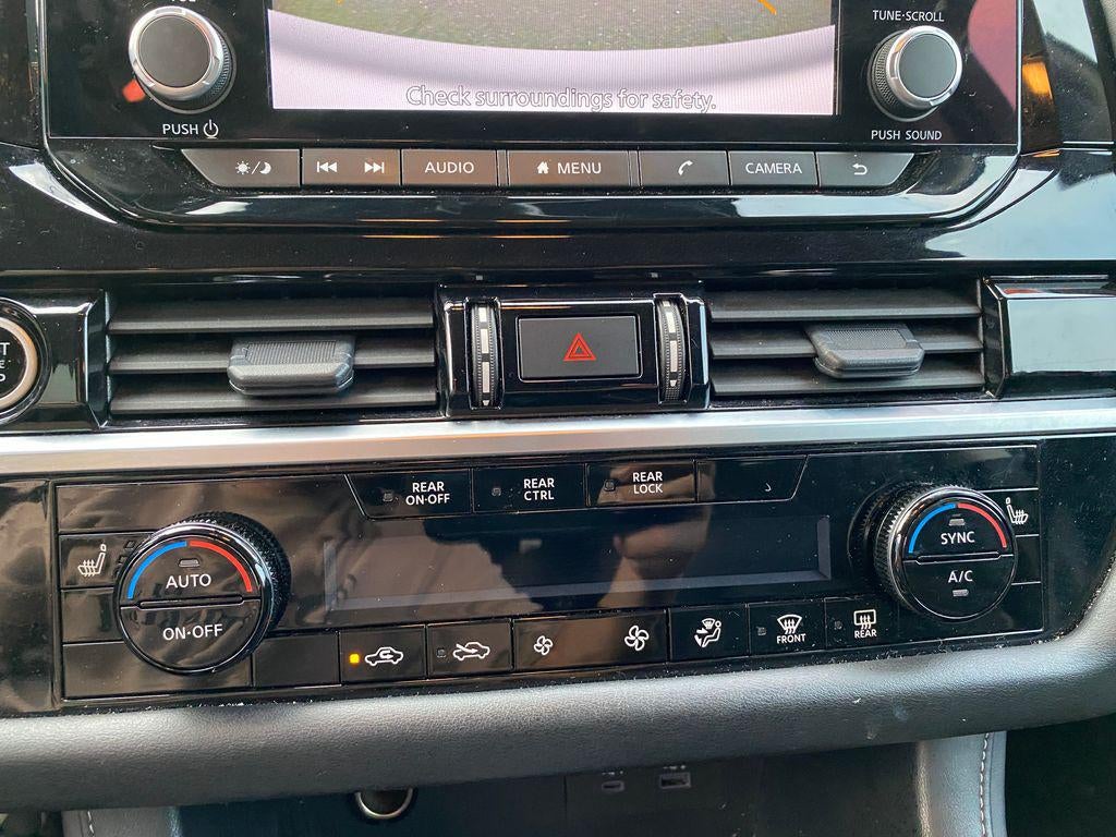 2024 Nissan Pathfinder SV FWD