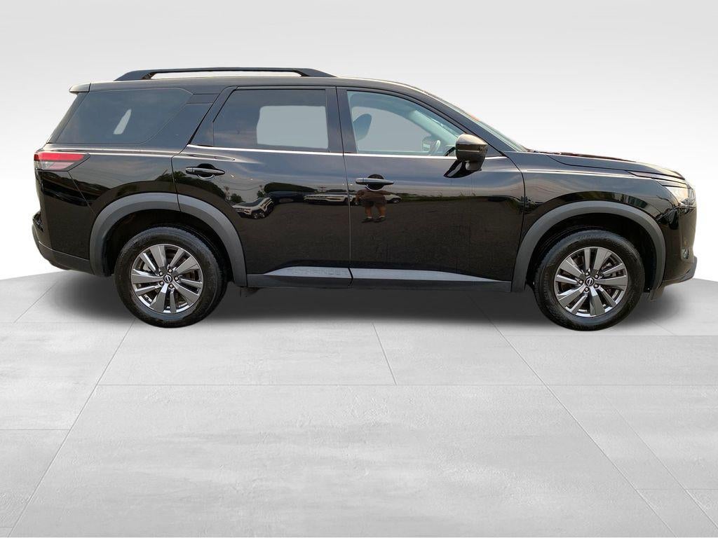 2024 Nissan Pathfinder SV FWD