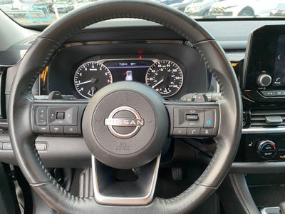 2024 Nissan Pathfinder SV FWD
