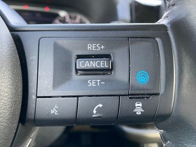 2024 Nissan Pathfinder SV FWD