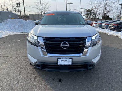 2024 Nissan Pathfinder SV FWD