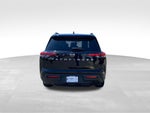 2024 Nissan Pathfinder SV FWD