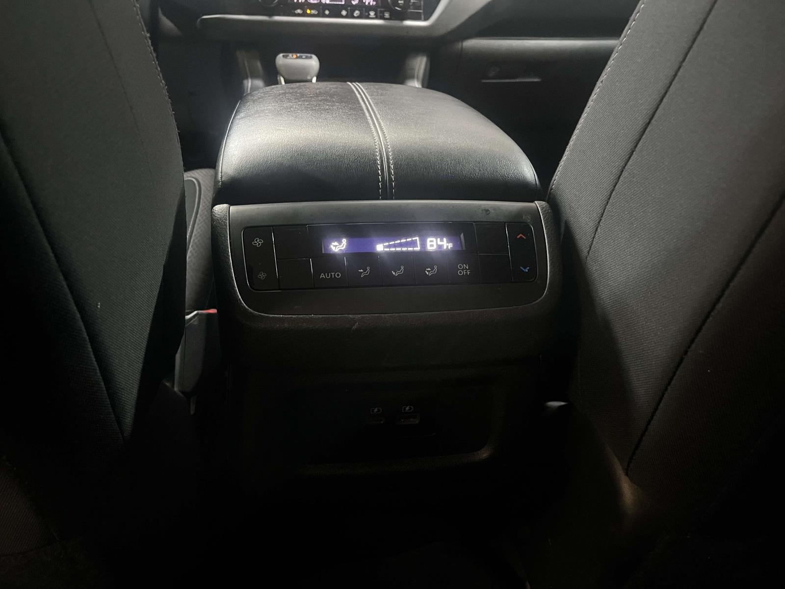 2022 Nissan Pathfinder SV 4WD