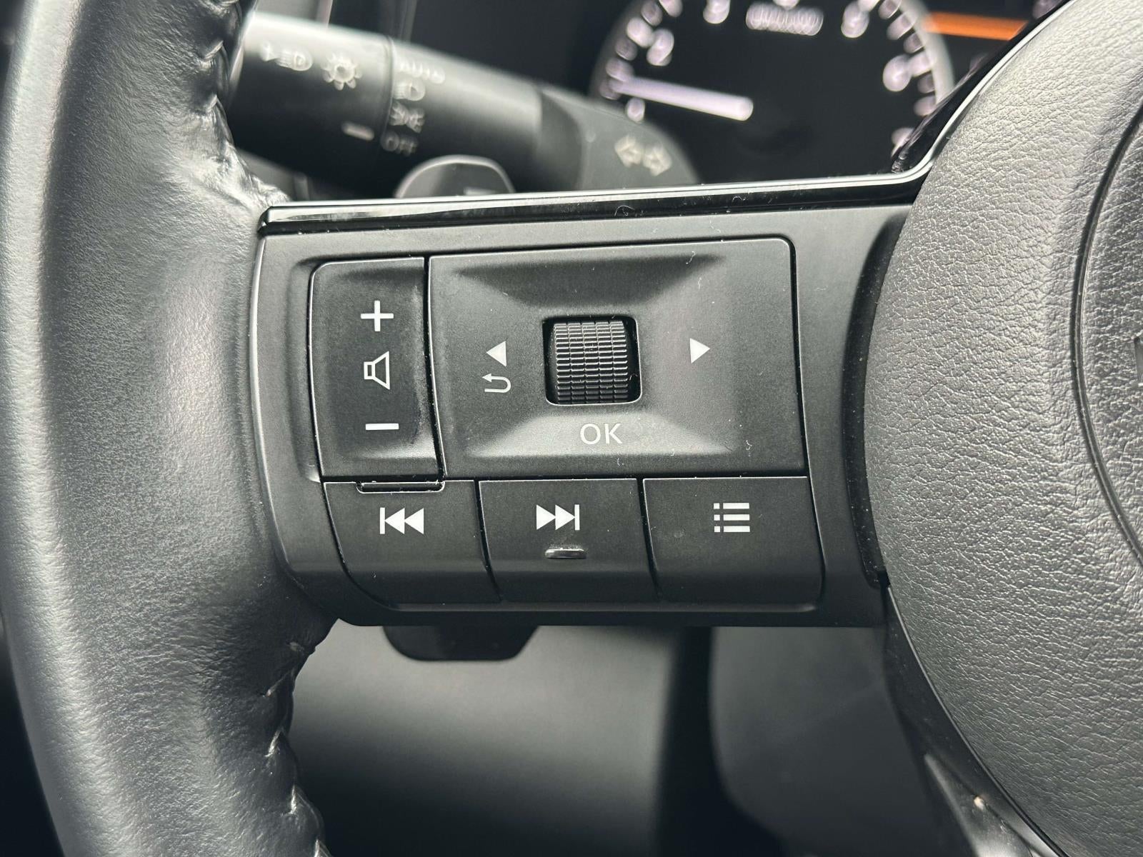 2022 Nissan Pathfinder SV 4WD