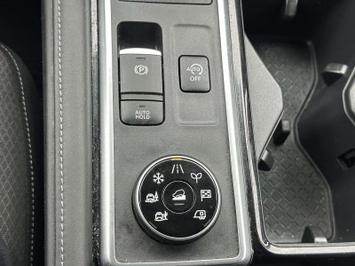 2022 Nissan Pathfinder SV 4WD