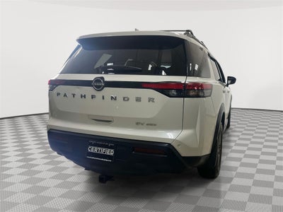 2022 Nissan Pathfinder SV