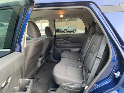 2024 Nissan Pathfinder SV 4WD