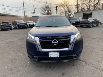 2024 Nissan Pathfinder SV 4WD