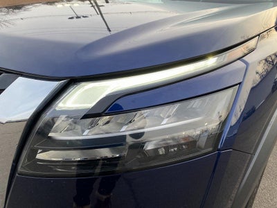 2024 Nissan Pathfinder SV 4WD