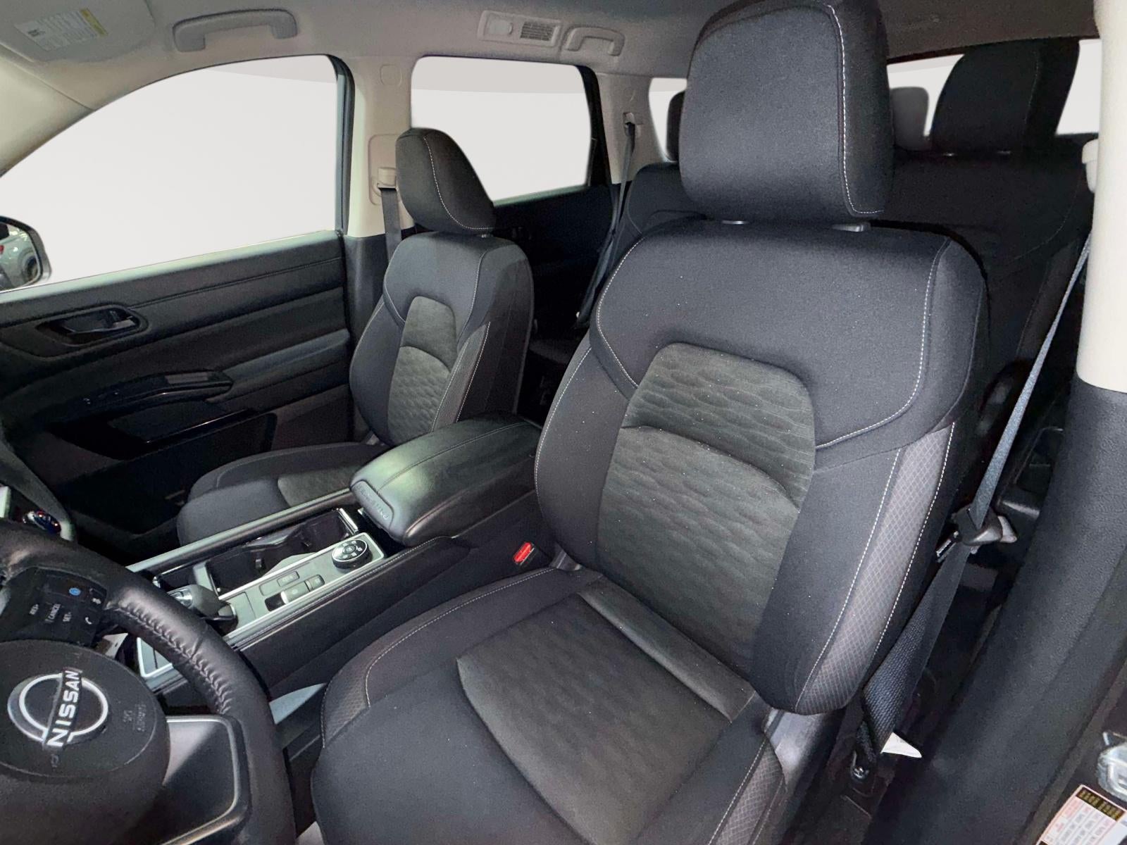 2024 Nissan Pathfinder SV 4WD