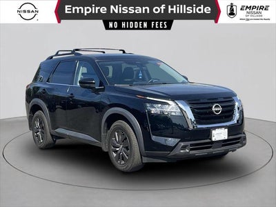 2022 Nissan Pathfinder SV 4WD