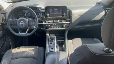 2022 Nissan Pathfinder SV 4WD