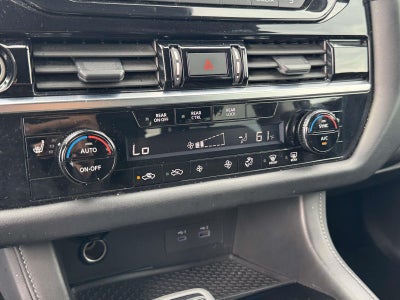 2024 Nissan Pathfinder SV 4WD