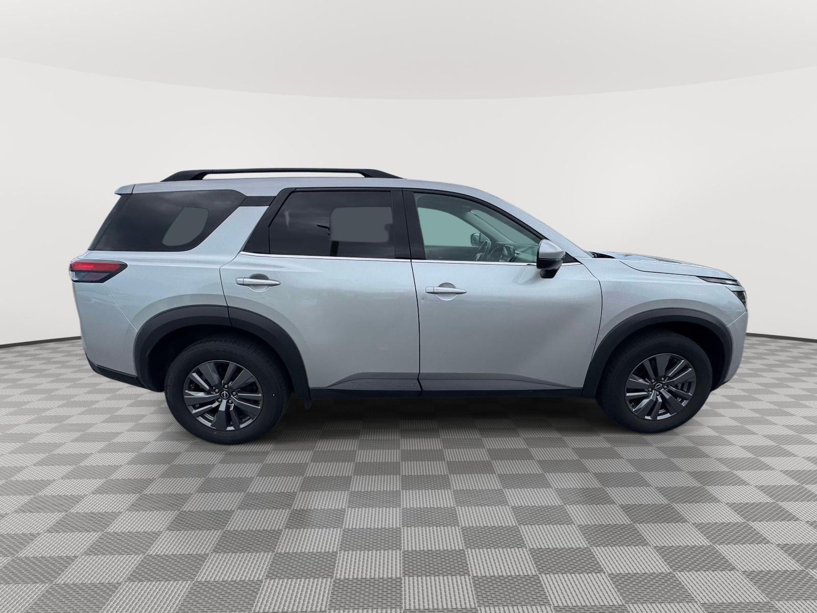 2024 Nissan Pathfinder SV 4WD