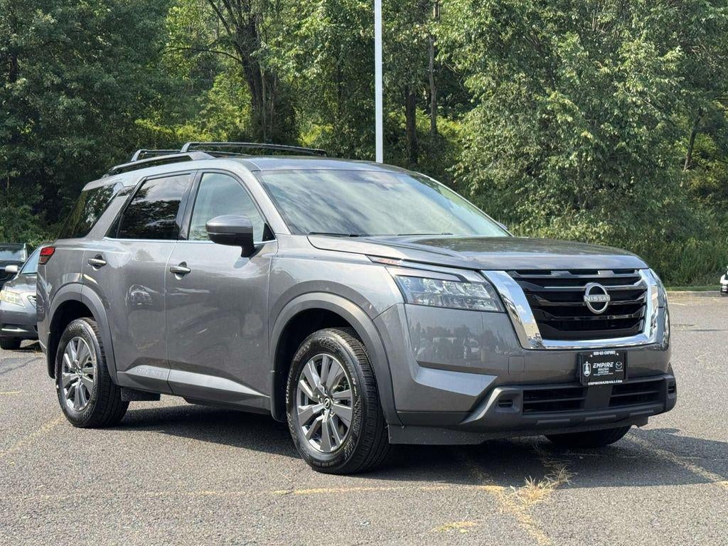 2024 Nissan Pathfinder SV 4WD