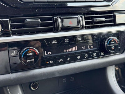2024 Nissan Pathfinder SV 4WD