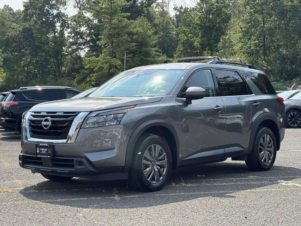 2024 Nissan Pathfinder SV 4WD