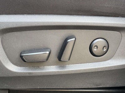 2024 Nissan Pathfinder SV 4WD