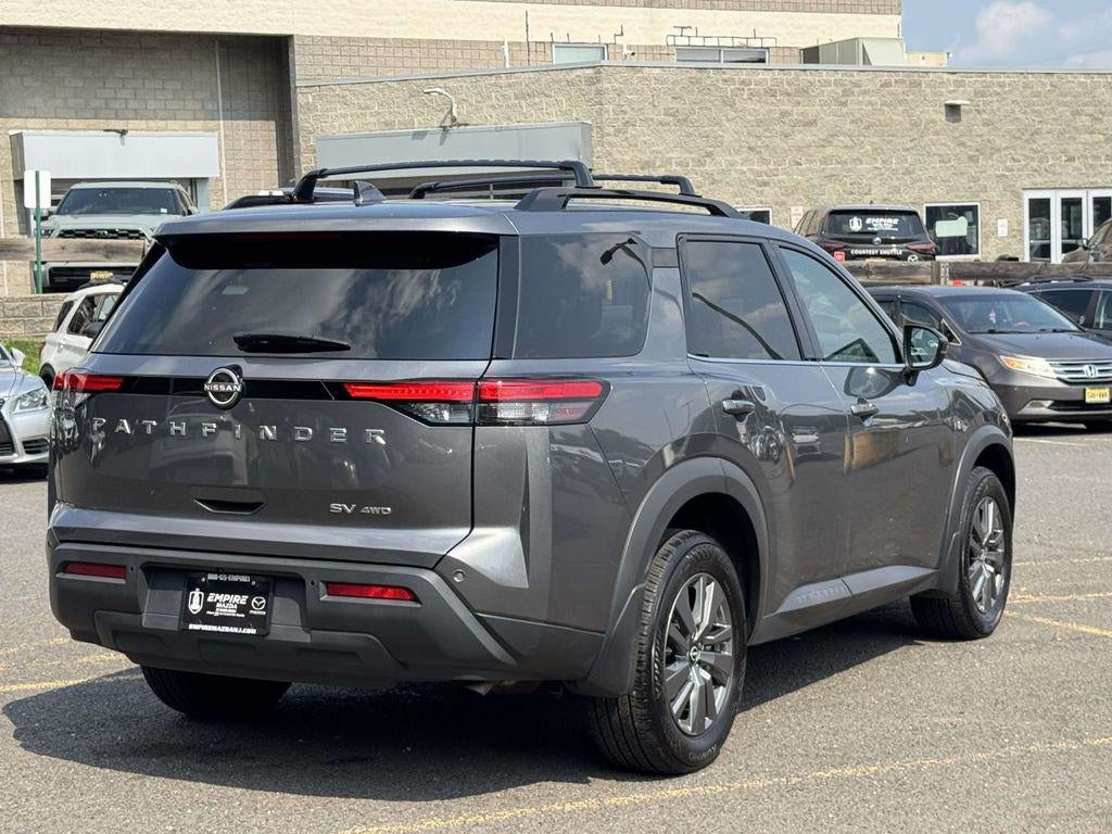 2024 Nissan Pathfinder SV 4WD