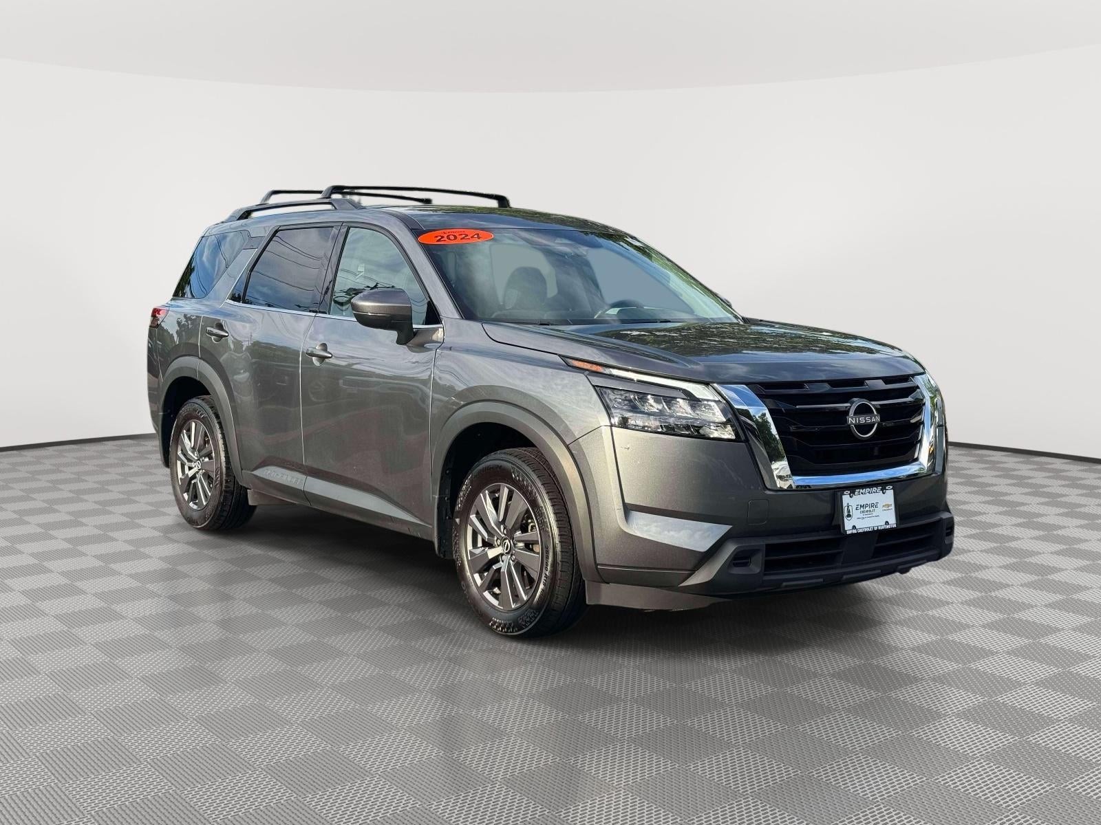 2024 Nissan Pathfinder SV 4WD's photo