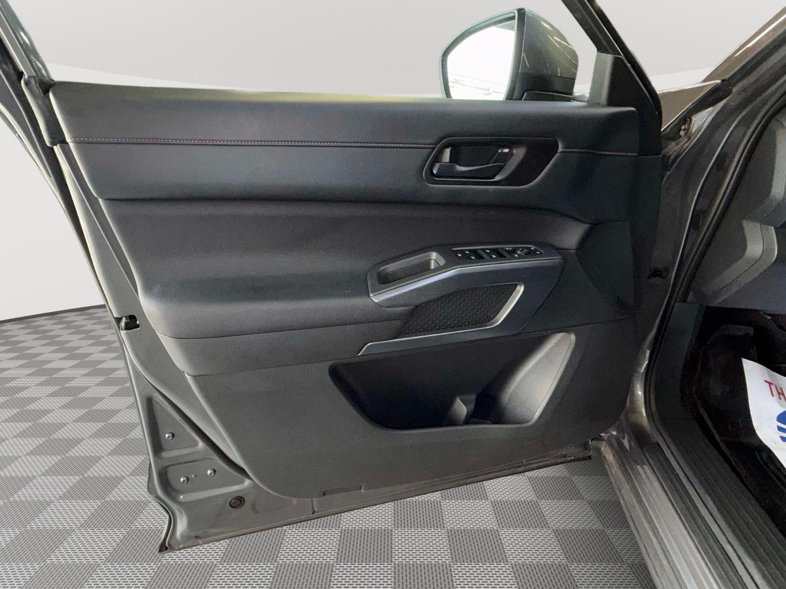 2023 Nissan Pathfinder Rock Creek 4WD