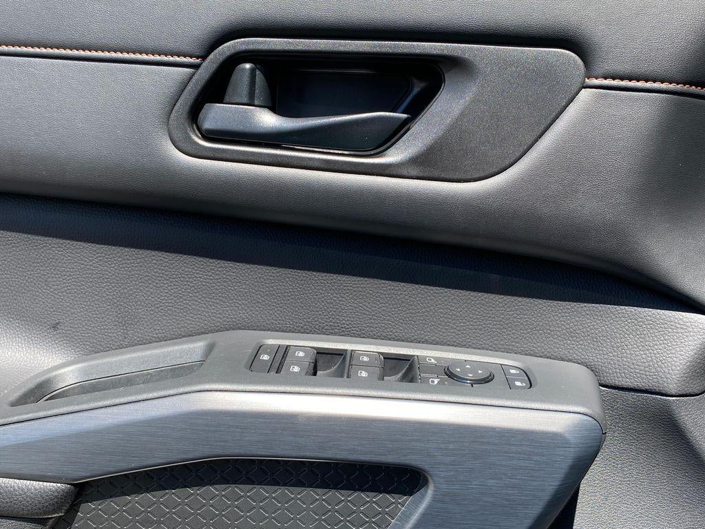 2024 Nissan Pathfinder Rock Creek 4WD