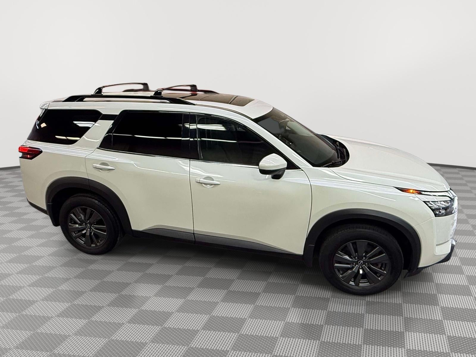 2023 Nissan Pathfinder SV 4WD