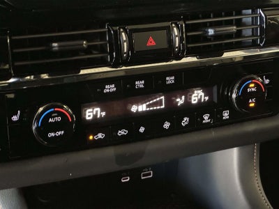 2025 Nissan Pathfinder Rock Creek 4WD