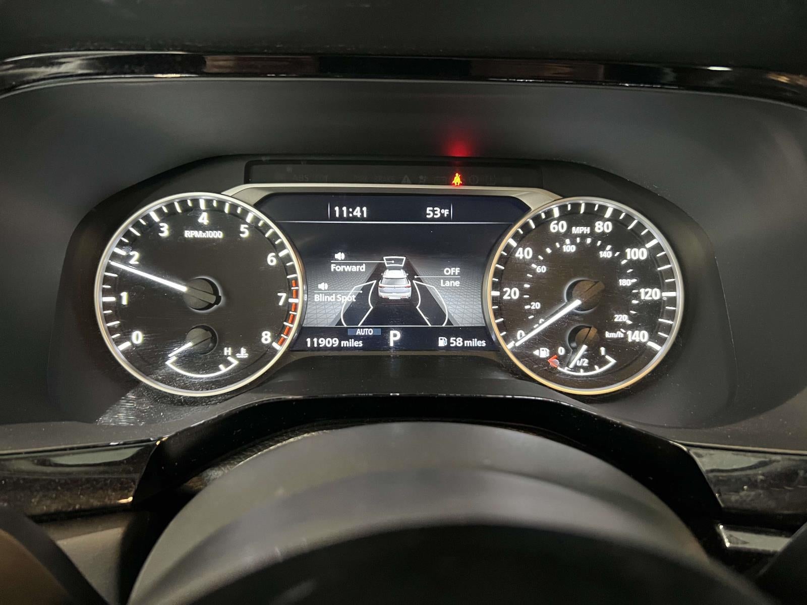 2023 Nissan Pathfinder SL 4WD