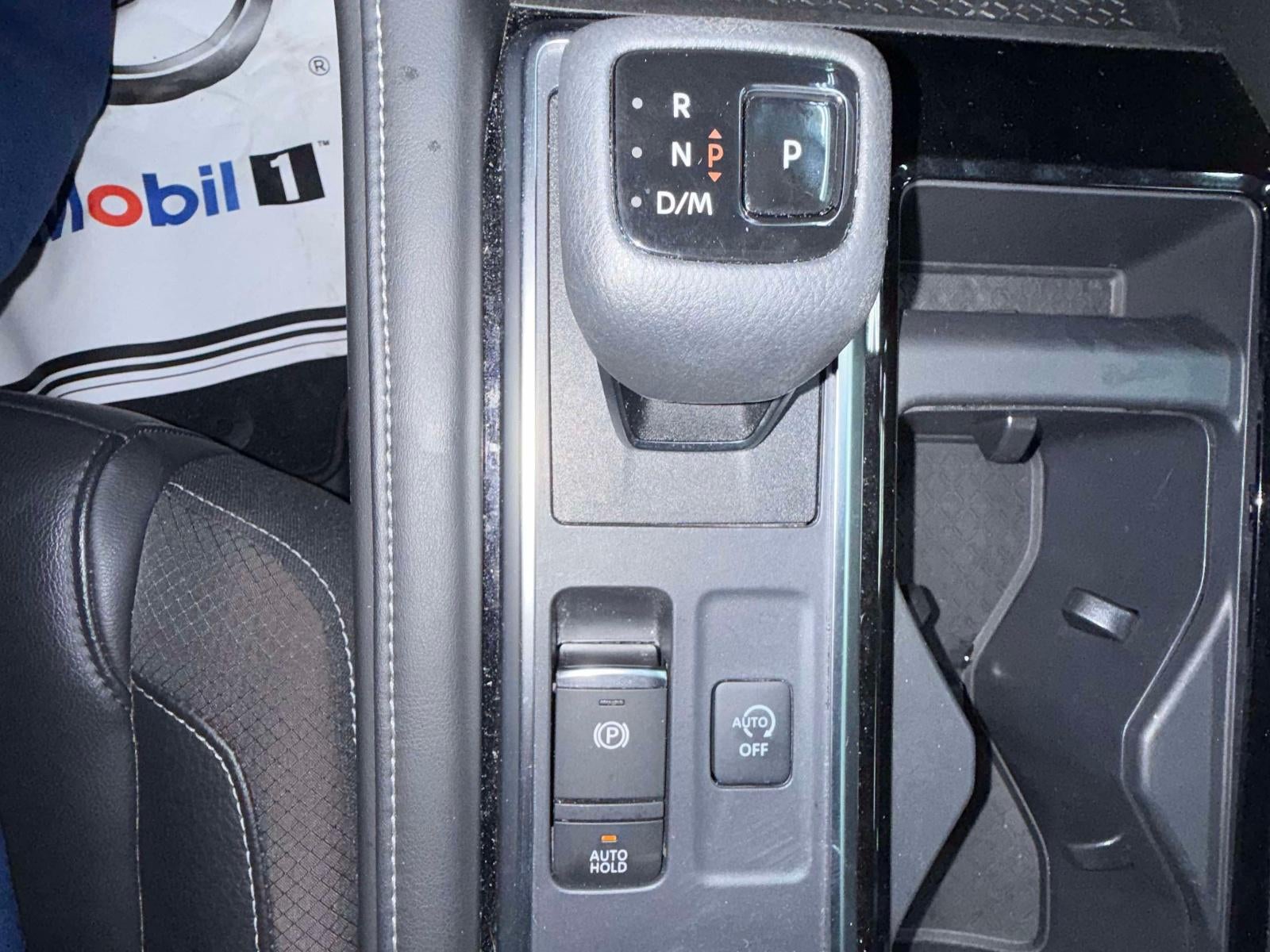 2023 Nissan Pathfinder SL 4WD