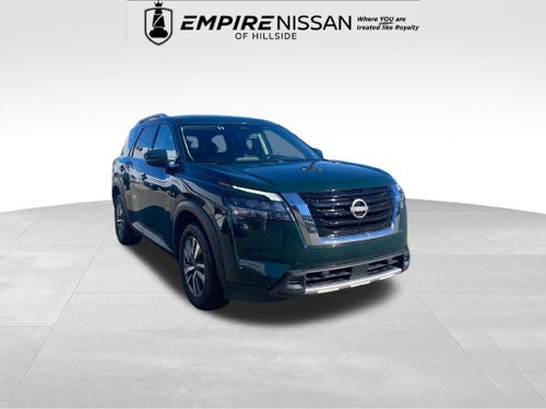 2025 Nissan Pathfinder SL 4WD