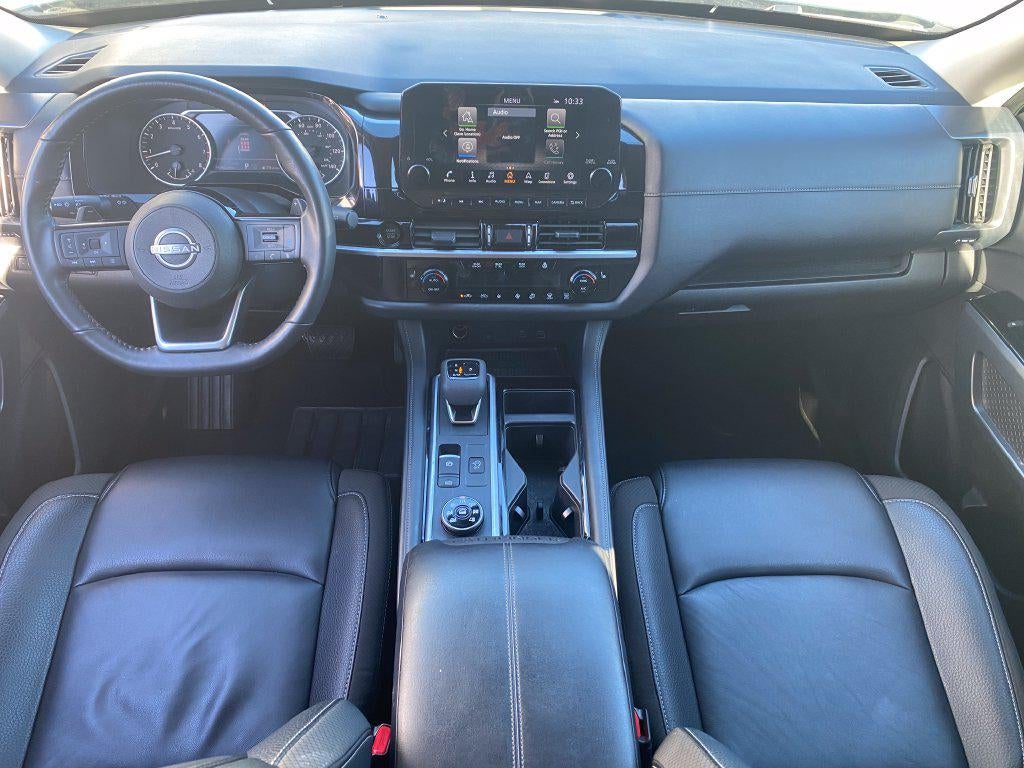 2025 Nissan Pathfinder SL 4WD