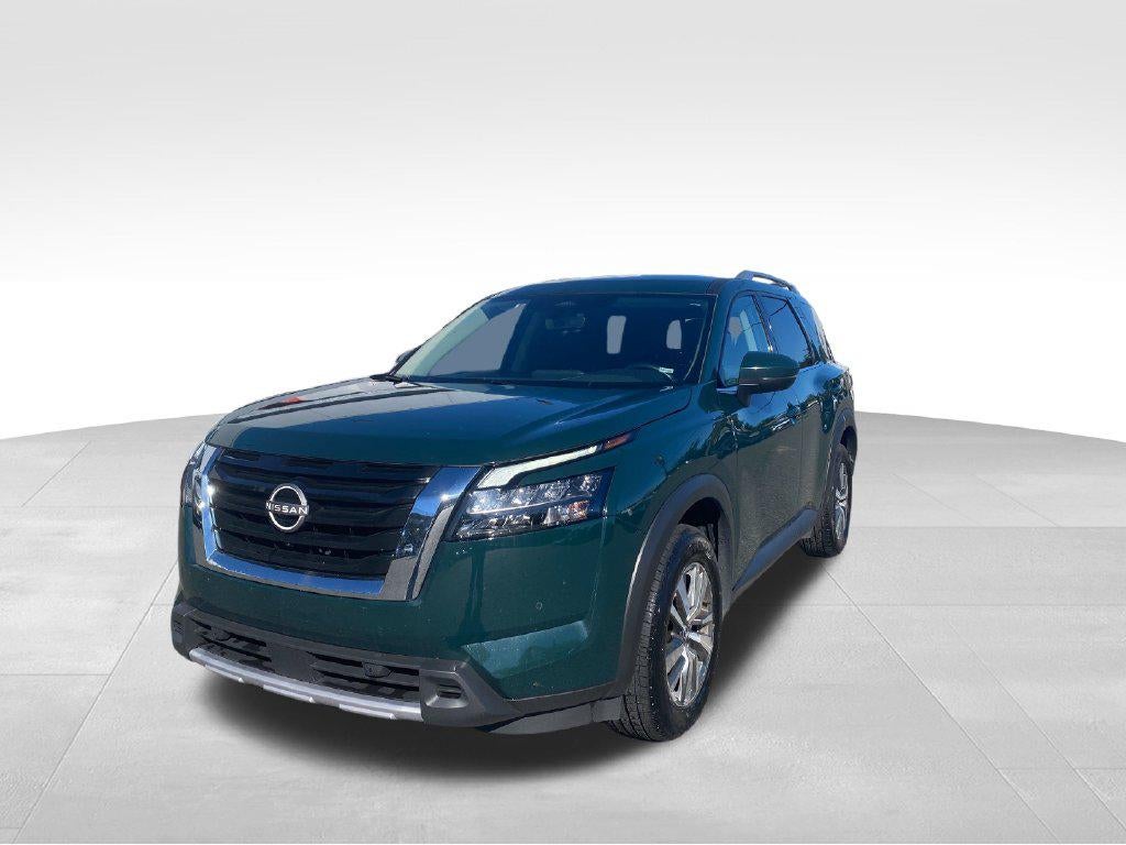 2025 Nissan Pathfinder SL 4WD