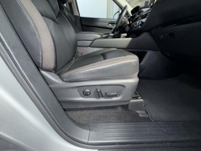 2024 Nissan Pathfinder SL 4WD